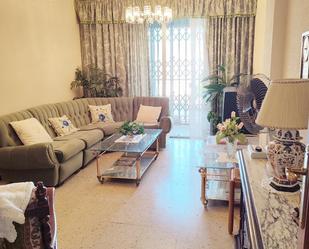 Living room of Flat for sale in  Sevilla Capital  with Air Conditioner and Terrace