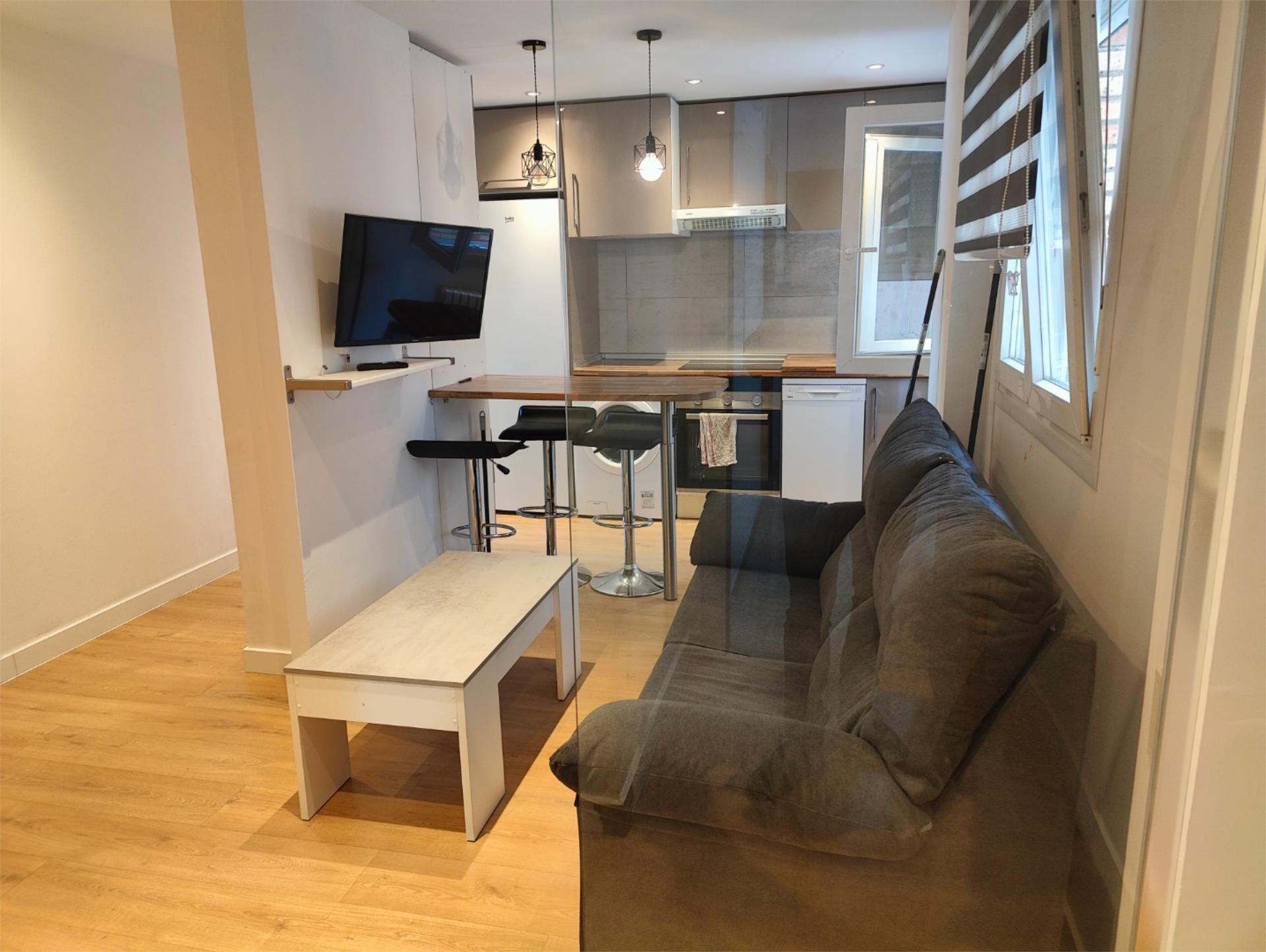 Flat to rent in Calle de Ávila, 12, Ciudad Jardín - Parque Roma