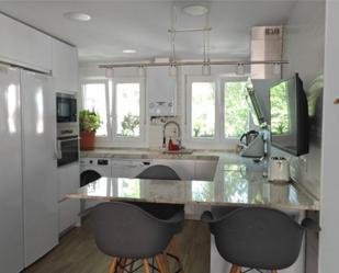 Kitchen of Flat for sale in  Madrid Capital  with Air Conditioner