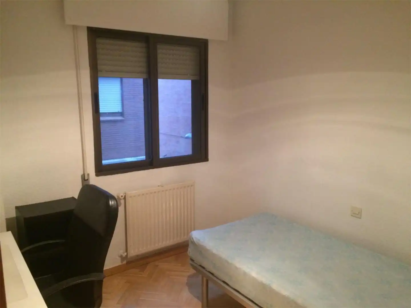 Habitación en Avenida de Baunatal, 22, Praderón Habitación en Avenida de Baunatal, 22, Praderón