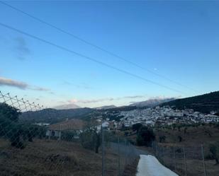 Vista exterior de Apartament de lloguer en Guaro amb Calefacció, Jardí privat i Terrassa