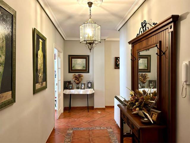 Piso en Venta en Calle Cadiz, 101 en Villacarrillo