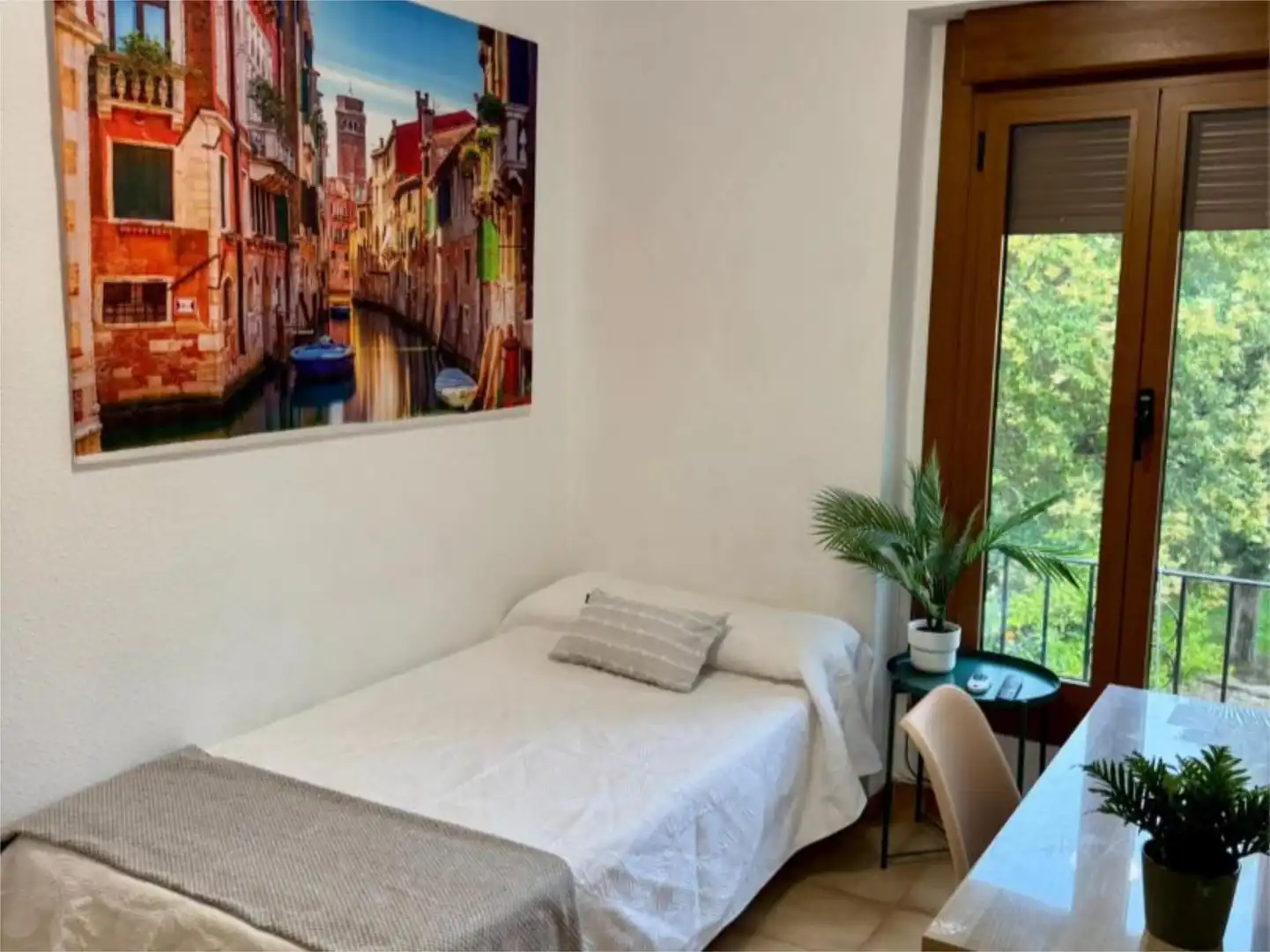Habitación en Carrer de Ricardo Martínez Llovet, 3, Sant Josep - Zona Hospital Habitación de Piso para compartir en Ontinyent con Calefacción, Amueblado y Horno