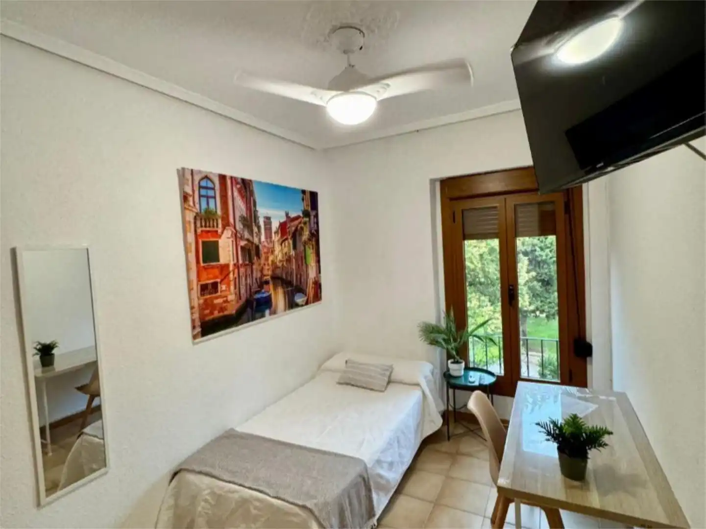 Habitación en Carrer de Ricardo Martínez Llovet, 3, Sant Josep - Zona Hospital Habitación de Piso para compartir en Ontinyent con Calefacción, Amueblado y Horno