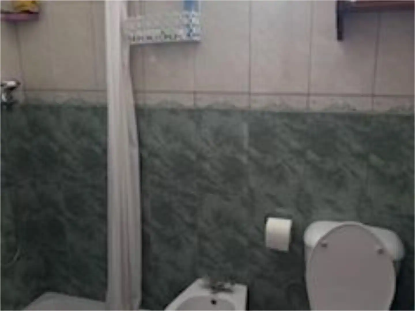 Casa o chalet en venta en A-6050, 36, Valdepeñas de Jaén Baño de Casa o chalet en venta en Valdepeñas de Jaén con Terraza y Piscina
