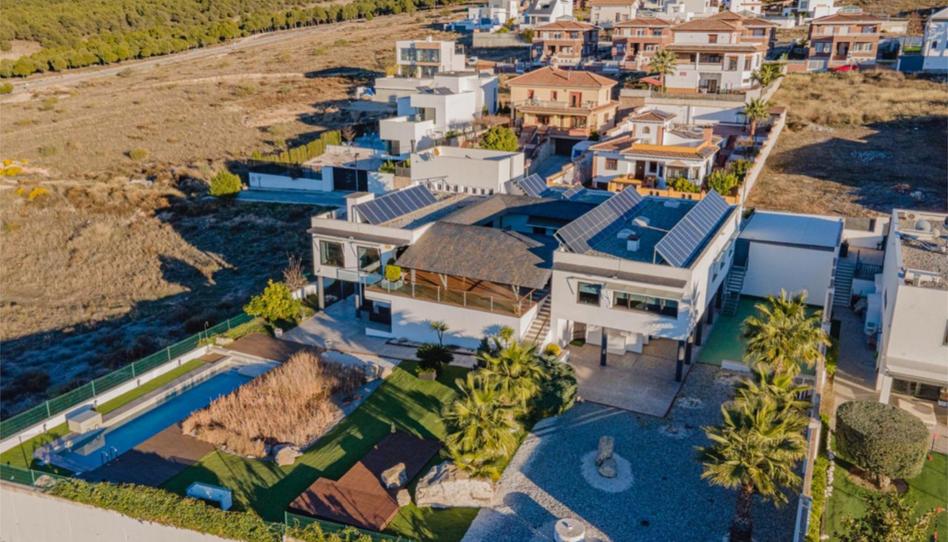 Casa o chalet en venta en Calle Otura, 10, Altos de la Zubia, Granada - imagen 1 Foto 1 de Casa o chalet en venta en Calle Otura, 10, Altos de la Zubia, Granada