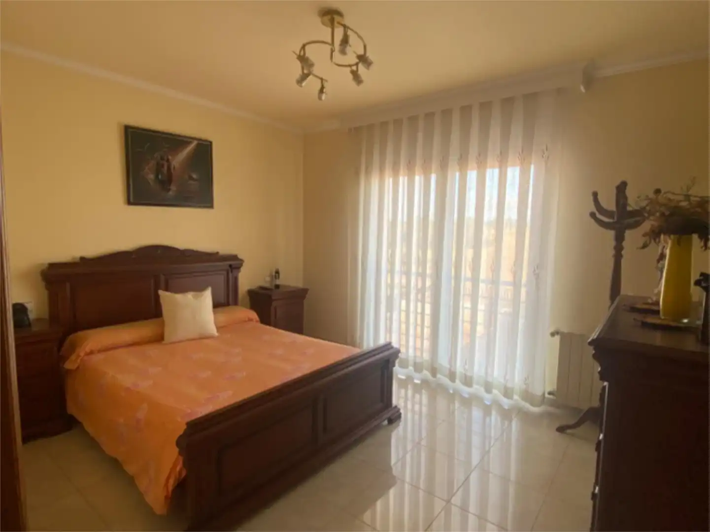 Houses for sale in Carrer Riu Muga, Vilamalla Bedroom of Houses for sale in Vilamalla with Air Conditioner, Terrace and Swimming Pool