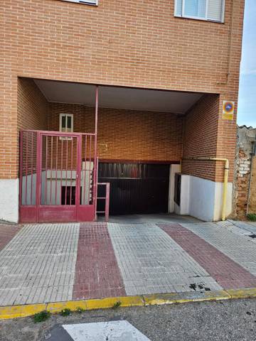 Garaje en Alquiler en Calle San Juan, 2 en Ayuntamiento - Avenida Siglo XXI