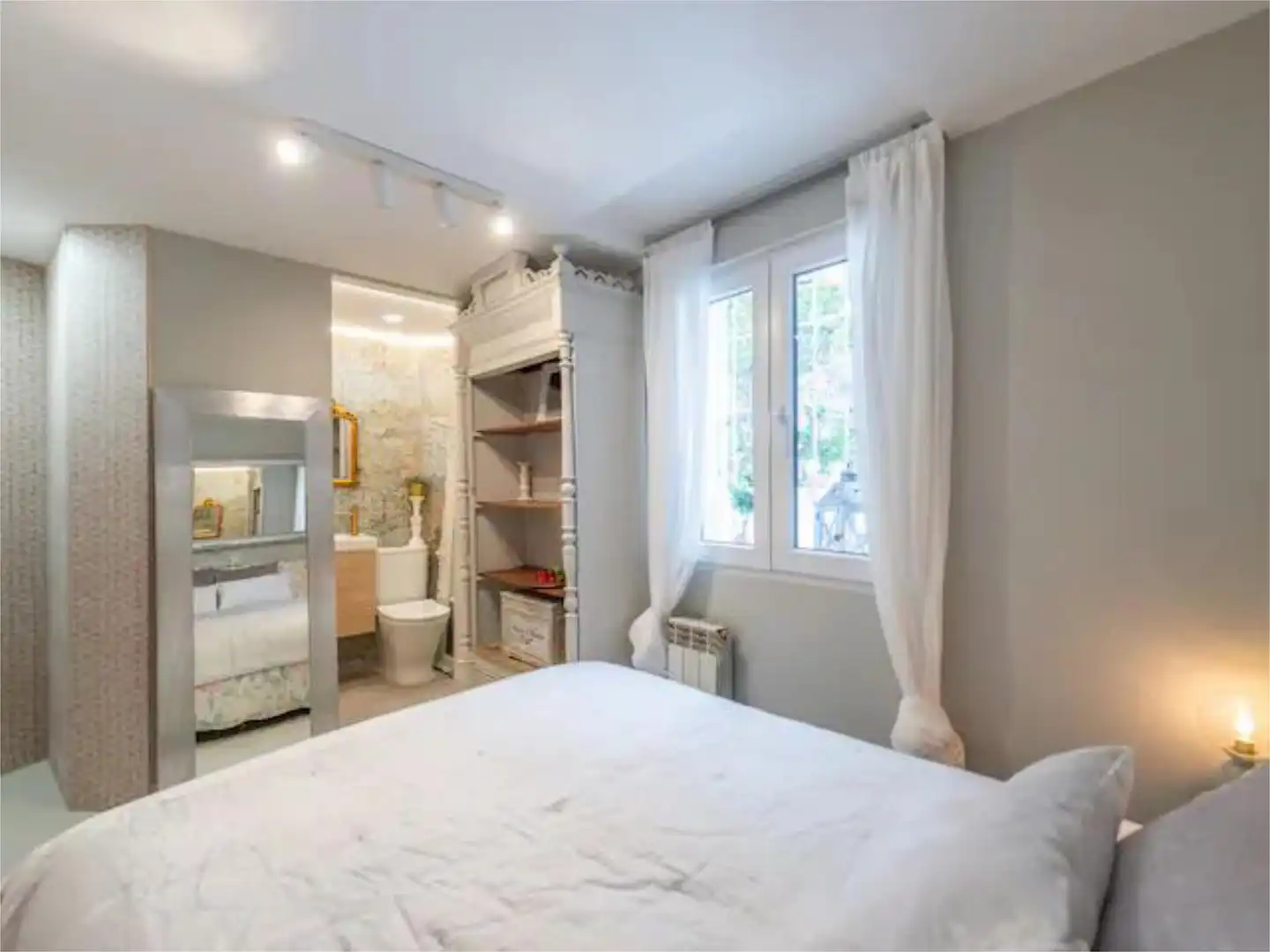 Habitación en Calle de Pardo Bazán, 11, Hispanoamérica - Bernabéu Habitación de Piso para compartir en Madrid con Calefacción, Jardín privado y Terraza