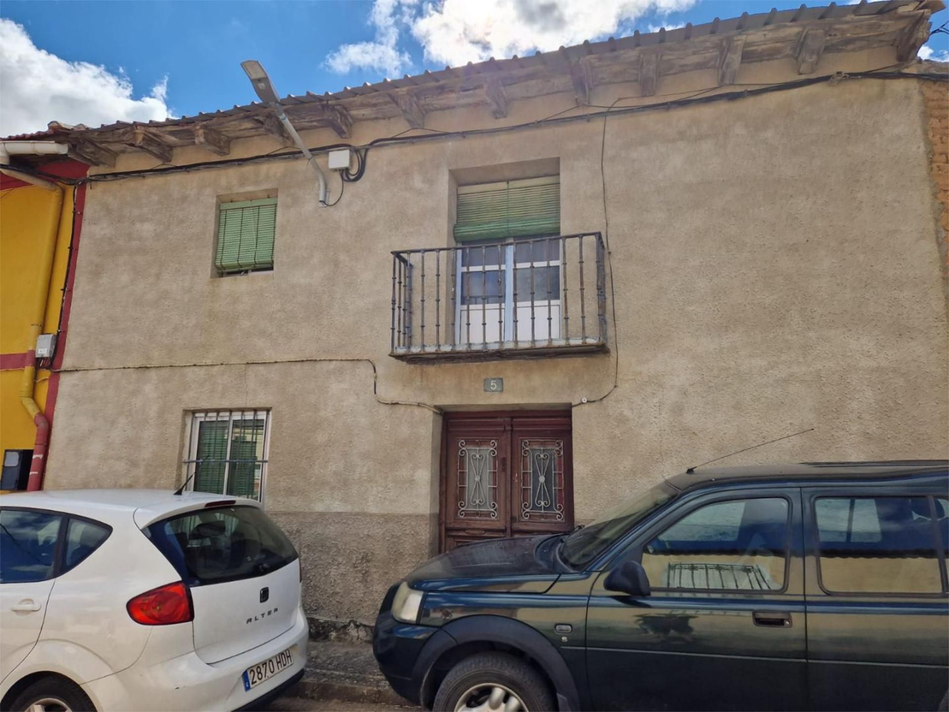 Vista exterior de Casa adosada en venda en Corcos amb Balcó