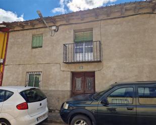 Vista exterior de Casa adosada en venda en Corcos amb Balcó