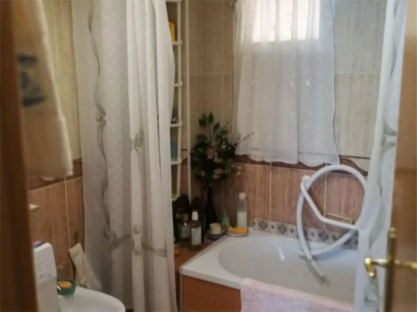 Bathroom of Apartments for sale in Oropesa del Mar / Orpesa  with Terrace and Swimming Pool