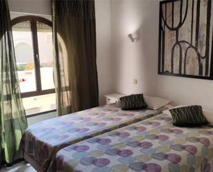 Bedroom of Flat for sale in Mijas  with Air Conditioner, Terrace and Swimming Pool