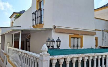 Casa adosada en alquiler en los balcones - los alt