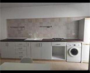 Kitchen of Apartment to rent in La Línea de la Concepción