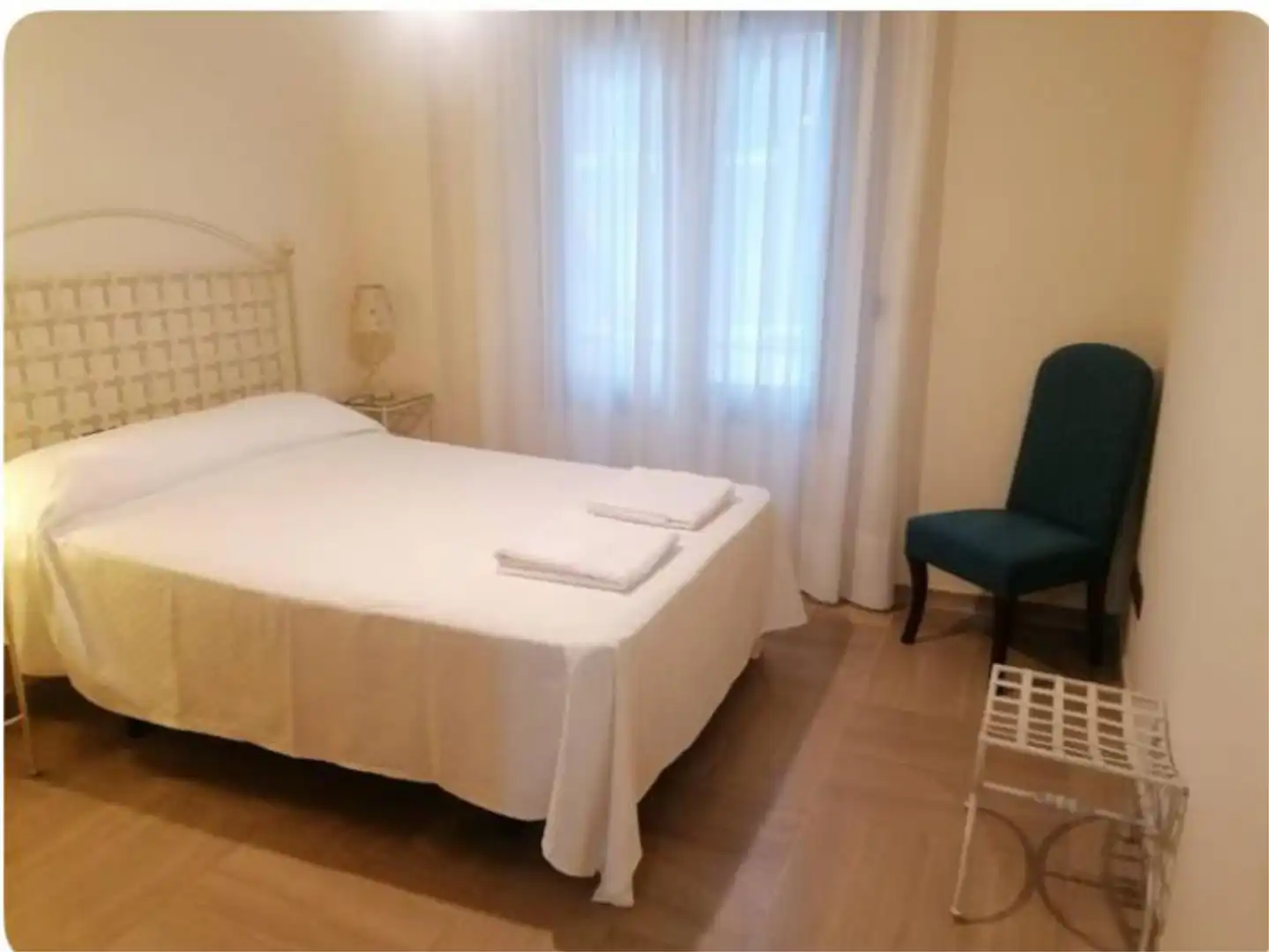 Habitación de Piso en venta en Córdoba con Calefacción, Jardín privado y Terraza