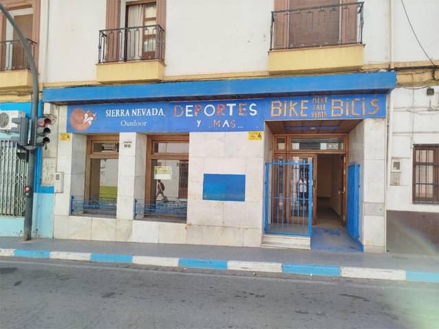 Local comercial en Alquiler en Avenida González Robles, 14 en Órgiva