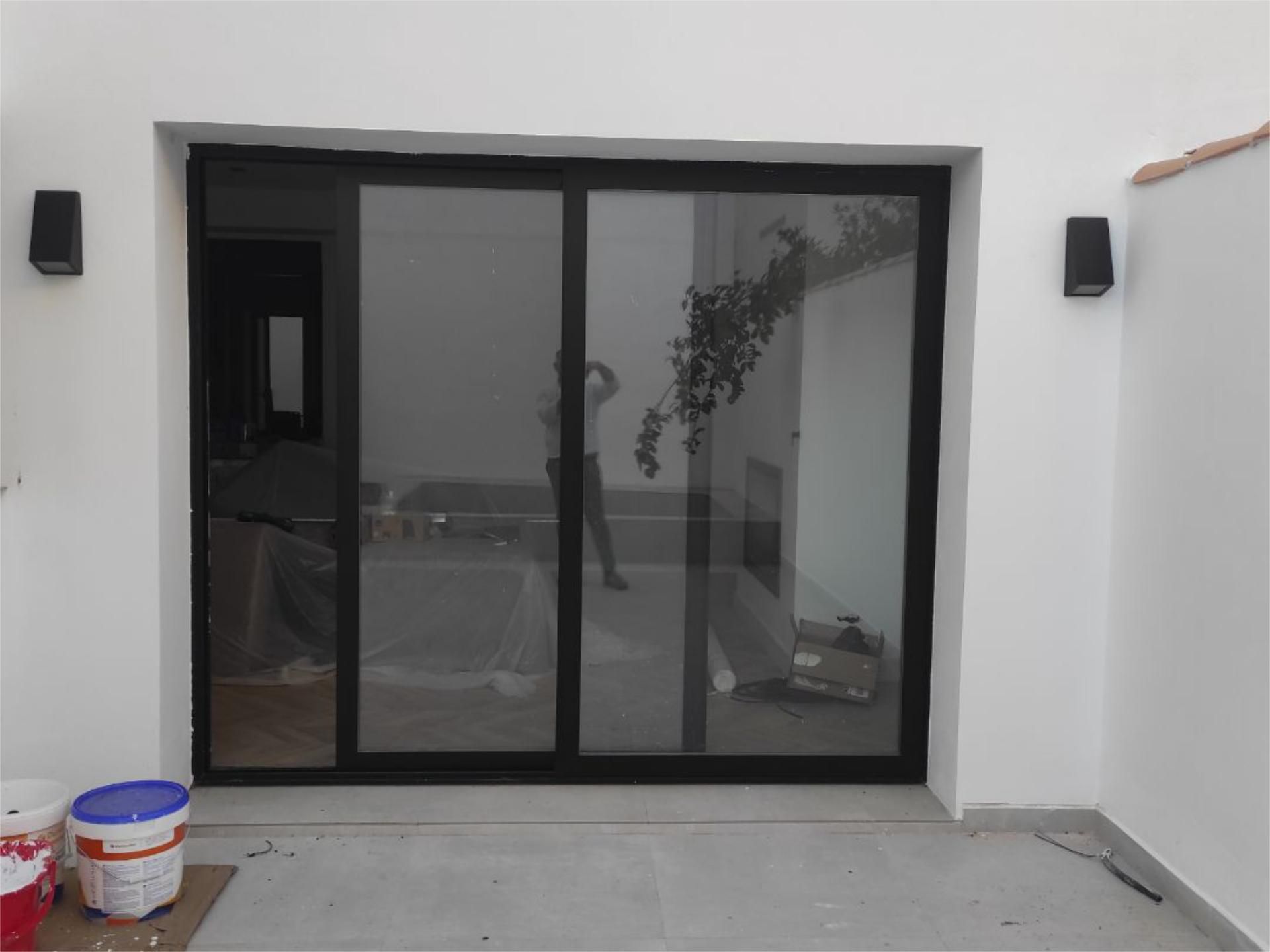 Single-family semi-detached to rent in Baeza  with Air Conditioner, Heating and Private garden