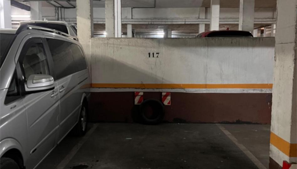 Photo 1 of Garage for sale in Calle del Concejal Francisco José Jiménez Martín, 16, Los Cármenes, Madrid