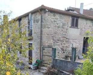 Exterior view of Single-family semi-detached for sale in A Estrada   with Terrace