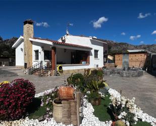 Vista exterior de Casa o xalet en venda en El Bruc amb Aire condicionat, Terrassa i Piscina