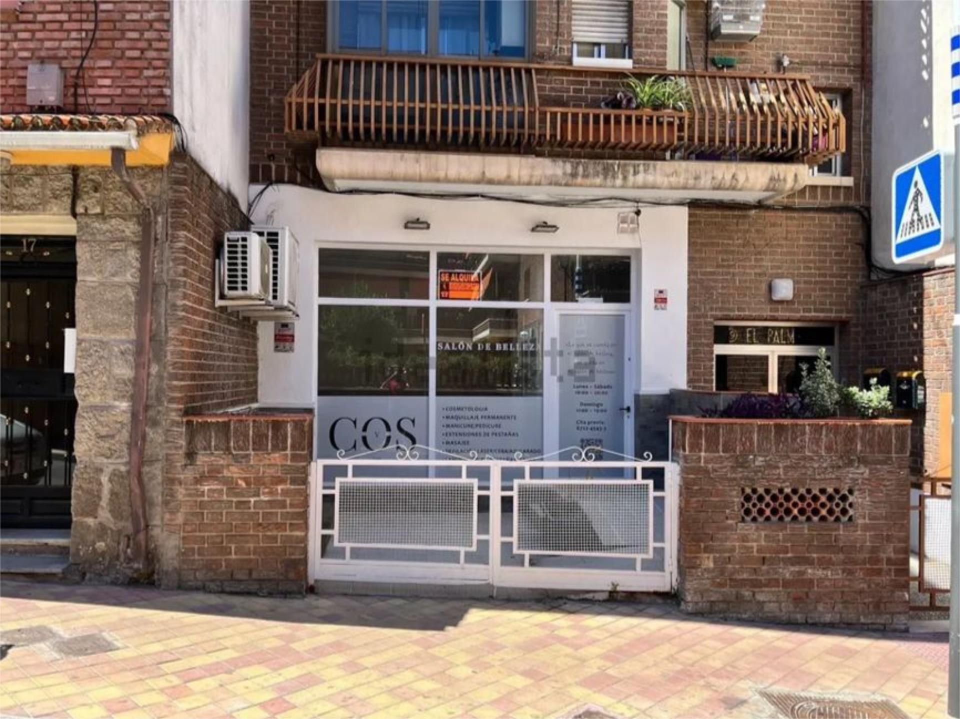 Exterior view of Premises for sale in Pozuelo de Alarcón  with Air Conditioner, Heating and Parquet flooring