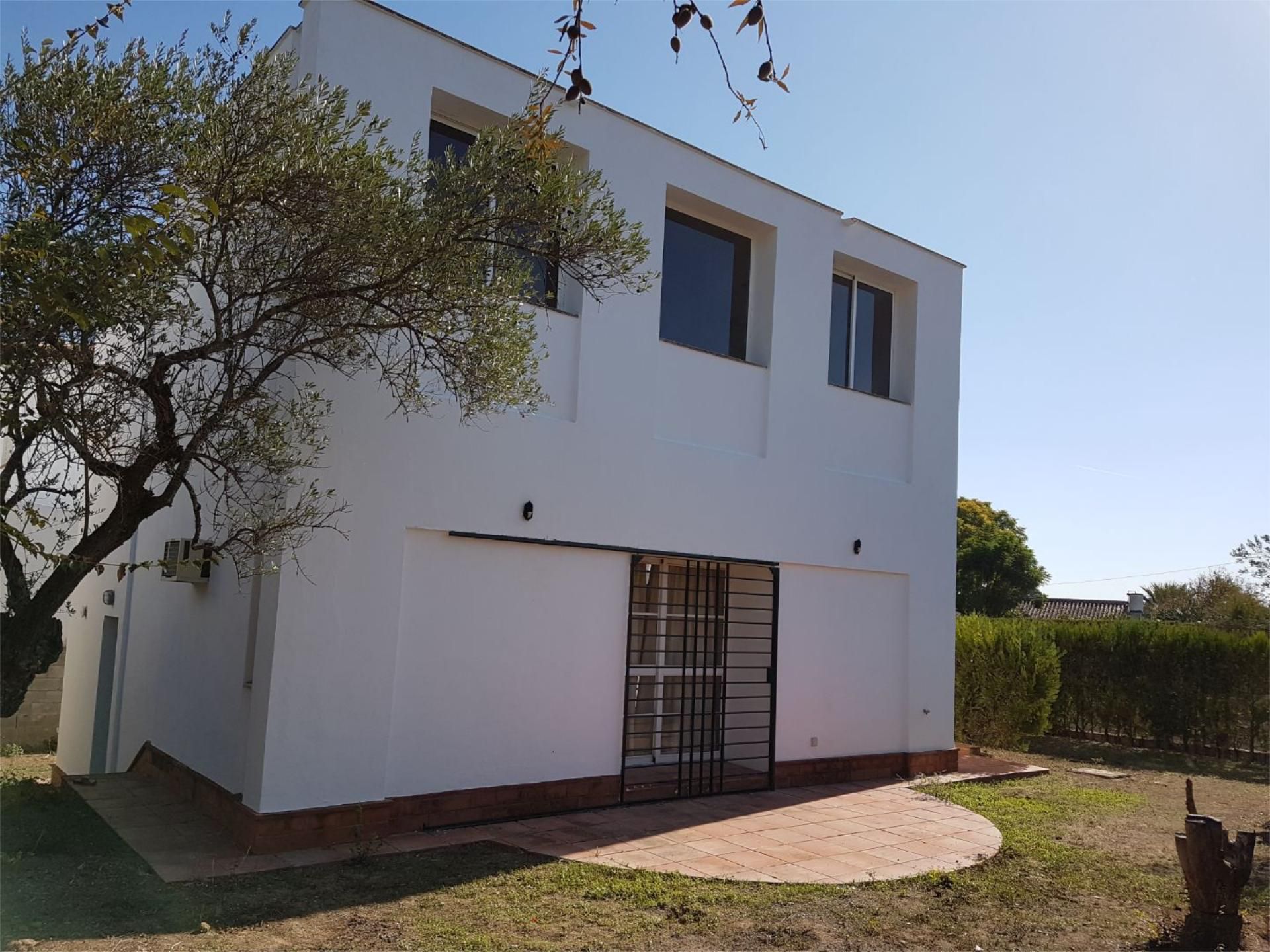 Exterior view of House or chalet for sale in Sanlúcar la Mayor