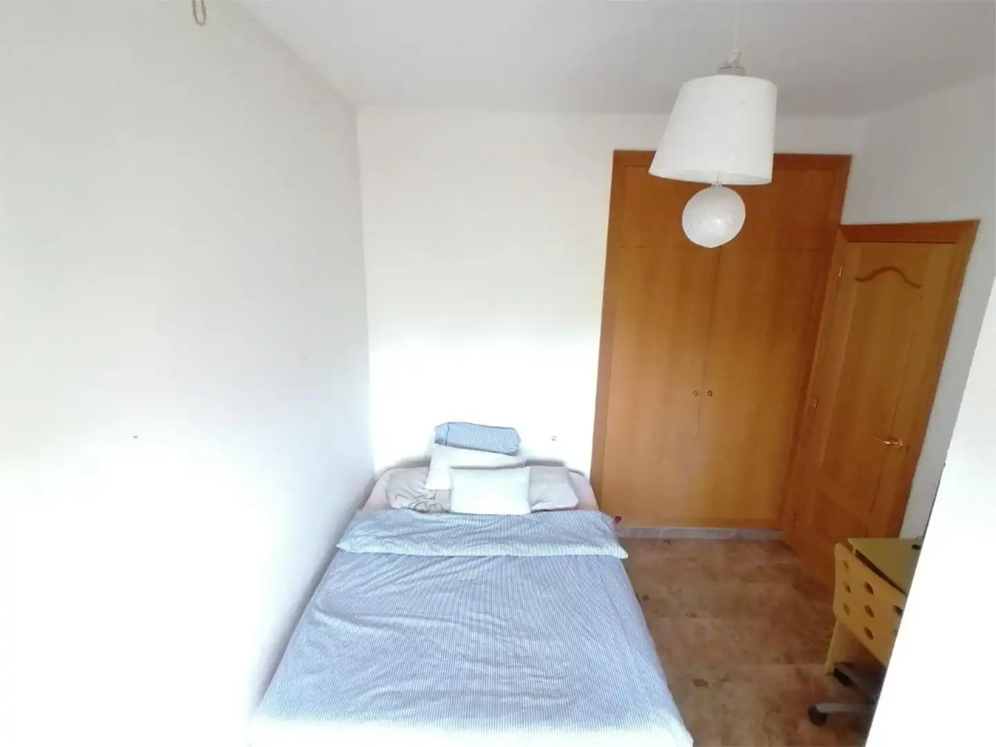 Room in Carrer de la Creu Roja, 12, Levantina - Montgavina - Quintmar Bedroom of Houses for share in Sitges with Heating, Private garden and Storage room