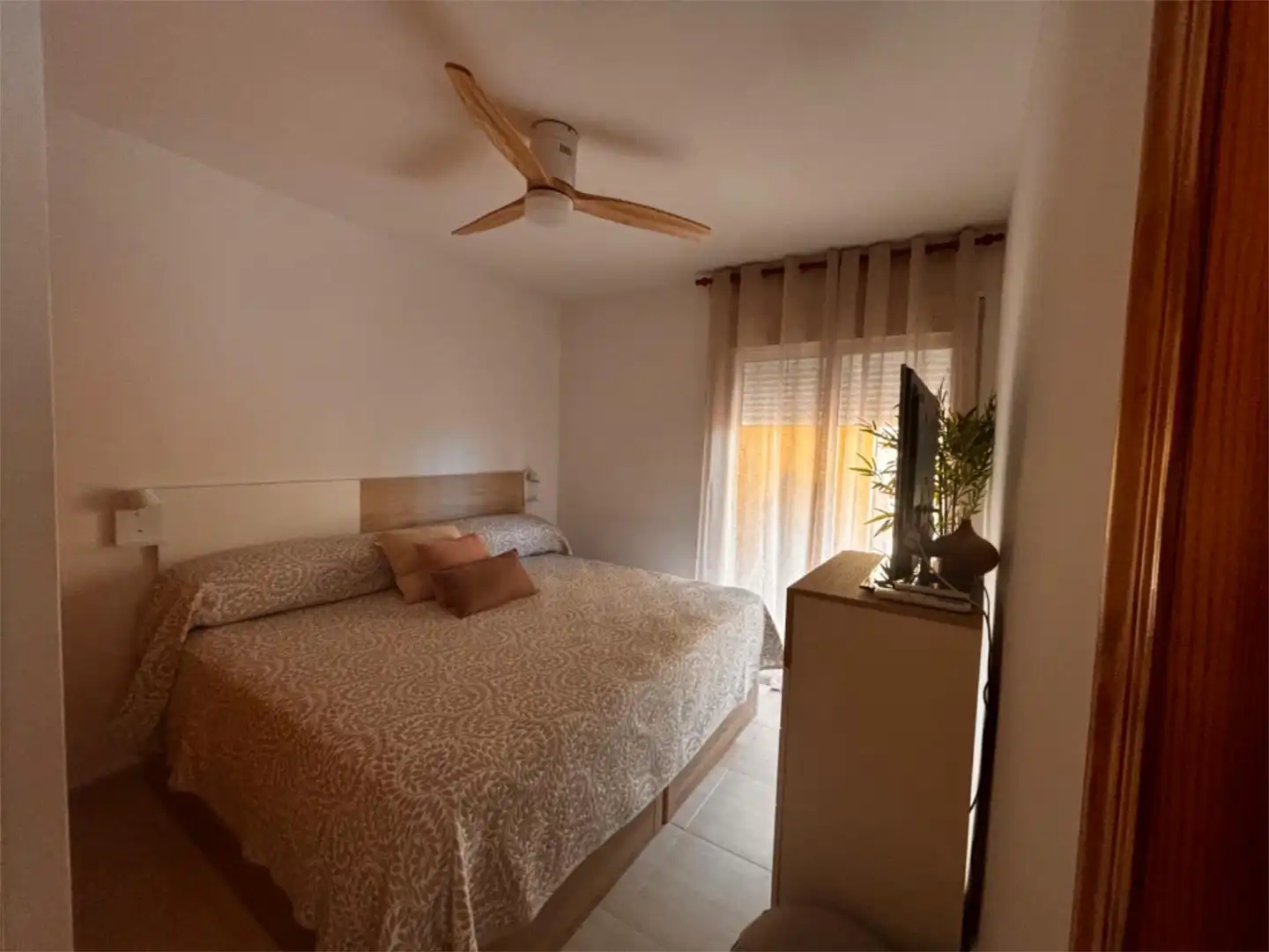 Wohnung zur Miete in Calle Monte Mahimon, 20, Golf Valle Este Wohnung zur Miete in Calle Monte Mahimon, 20, Golf Valle Este