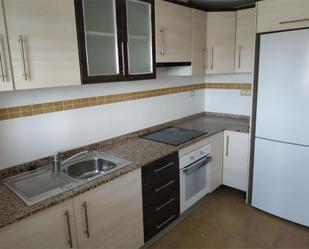 Kitchen of Flat to rent in Alicante / Alacant  with Air Conditioner, Swimming Pool and Balcony