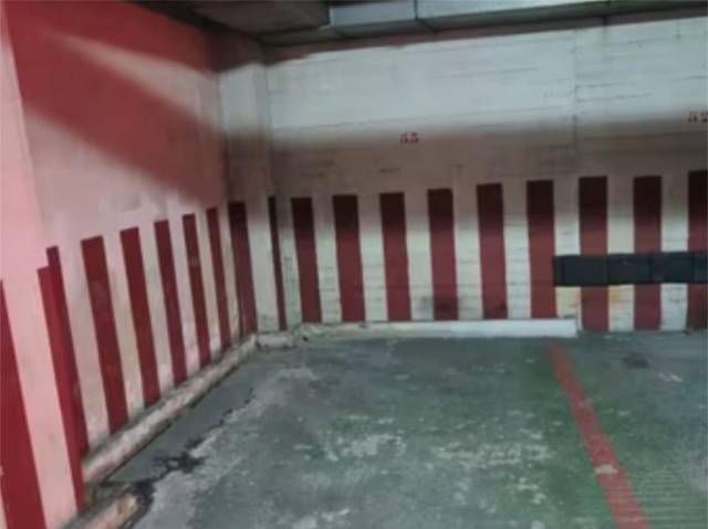 Garaje en Alquiler en Rúa Arquitecto Rey Pedreira, 25 en Riazor - Visma