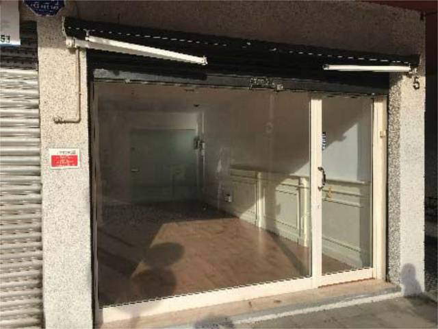 Local comercial en Alquiler en Plaça de la Pau, 5 en Sant Andreu de la Barca