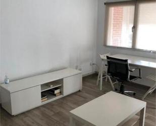 Flat to rent in  Sevilla Capital  with Terrace