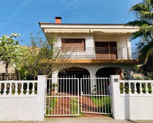 Exterior view of Flat for sale in Palau-solità i Plegamans  with Terrace