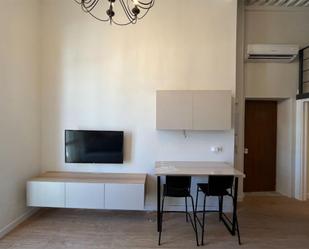 Living room of Flat for sale in  Almería Capital  with Air Conditioner and Balcony