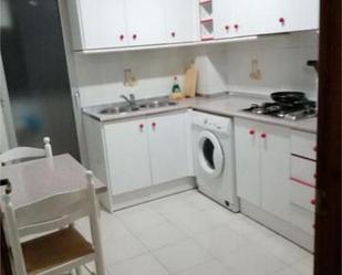 Kitchen of Apartment to rent in Baeza