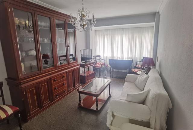 Piso en Alquiler en Avenida Cayetano del Toro, 14 en Paseo Marítimo - San José - La Laguna