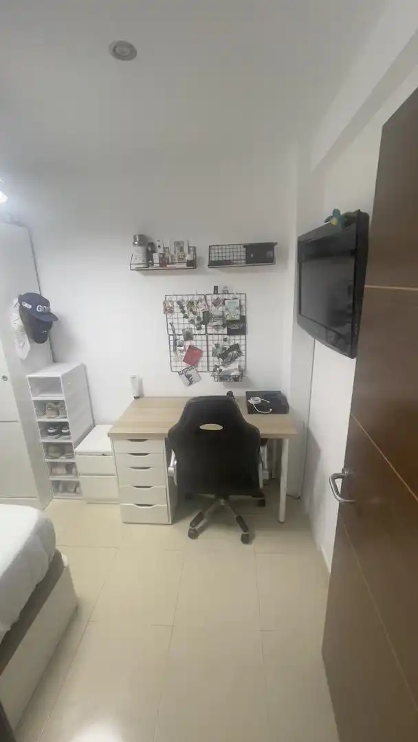 Piso en venta en Puntales - Zona Franca Piso en venta en Cádiz con Horno, Microondas y Balcón