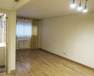 Bedroom of Apartment to rent in  Madrid Capital  with Air Conditioner