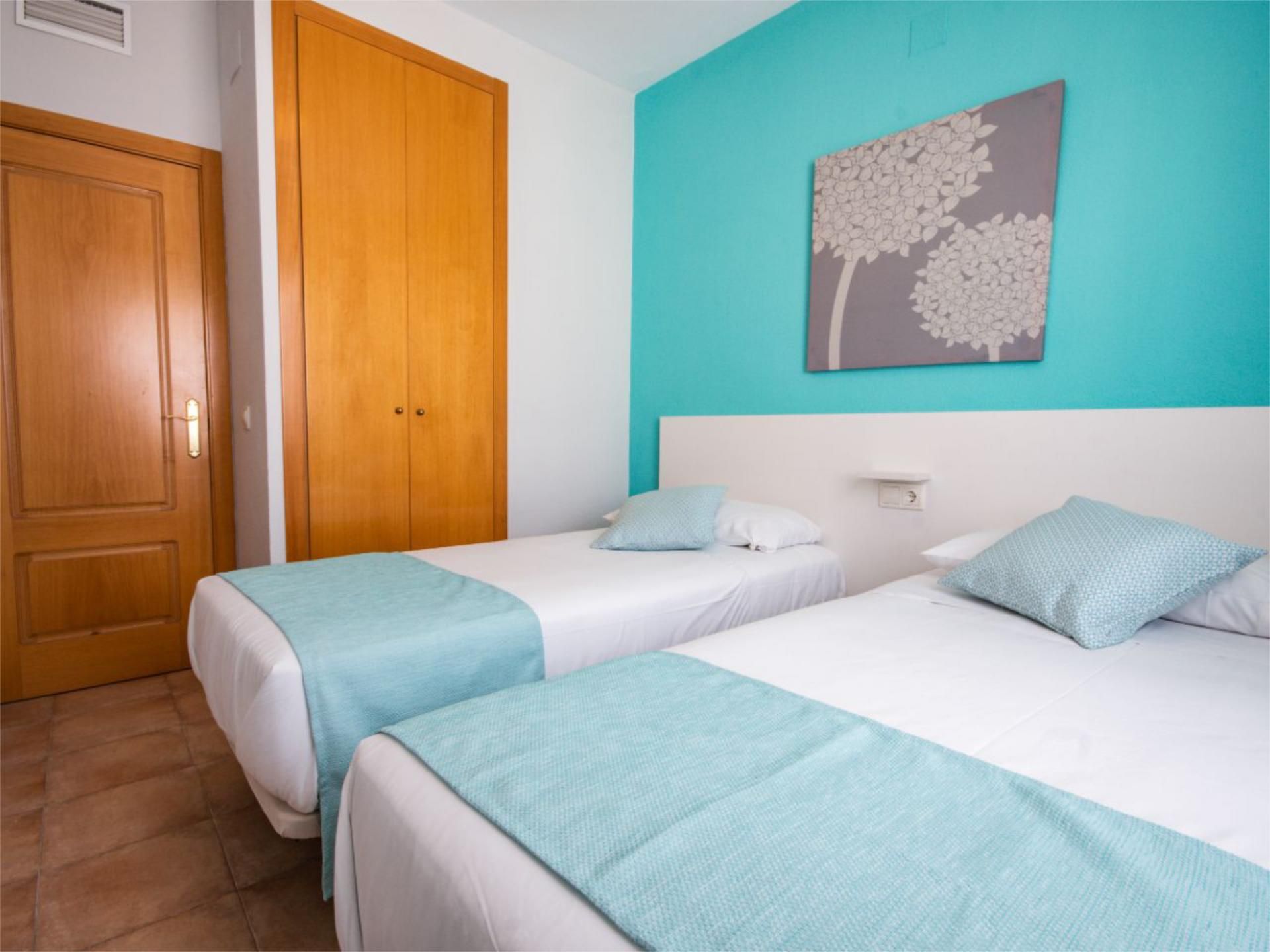 Schlafzimmer von Einfamilien-Reihenhaus miete in Salou mit Klimaanlage, Heizung und Terrasse