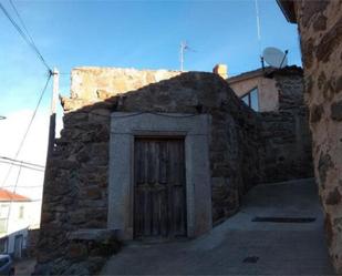 Vista exterior de Casa o xalet en venda en Piedrahíta amb Terrassa i Traster