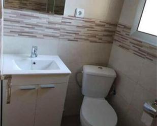 Bathroom of Flat to rent in  Sevilla Capital