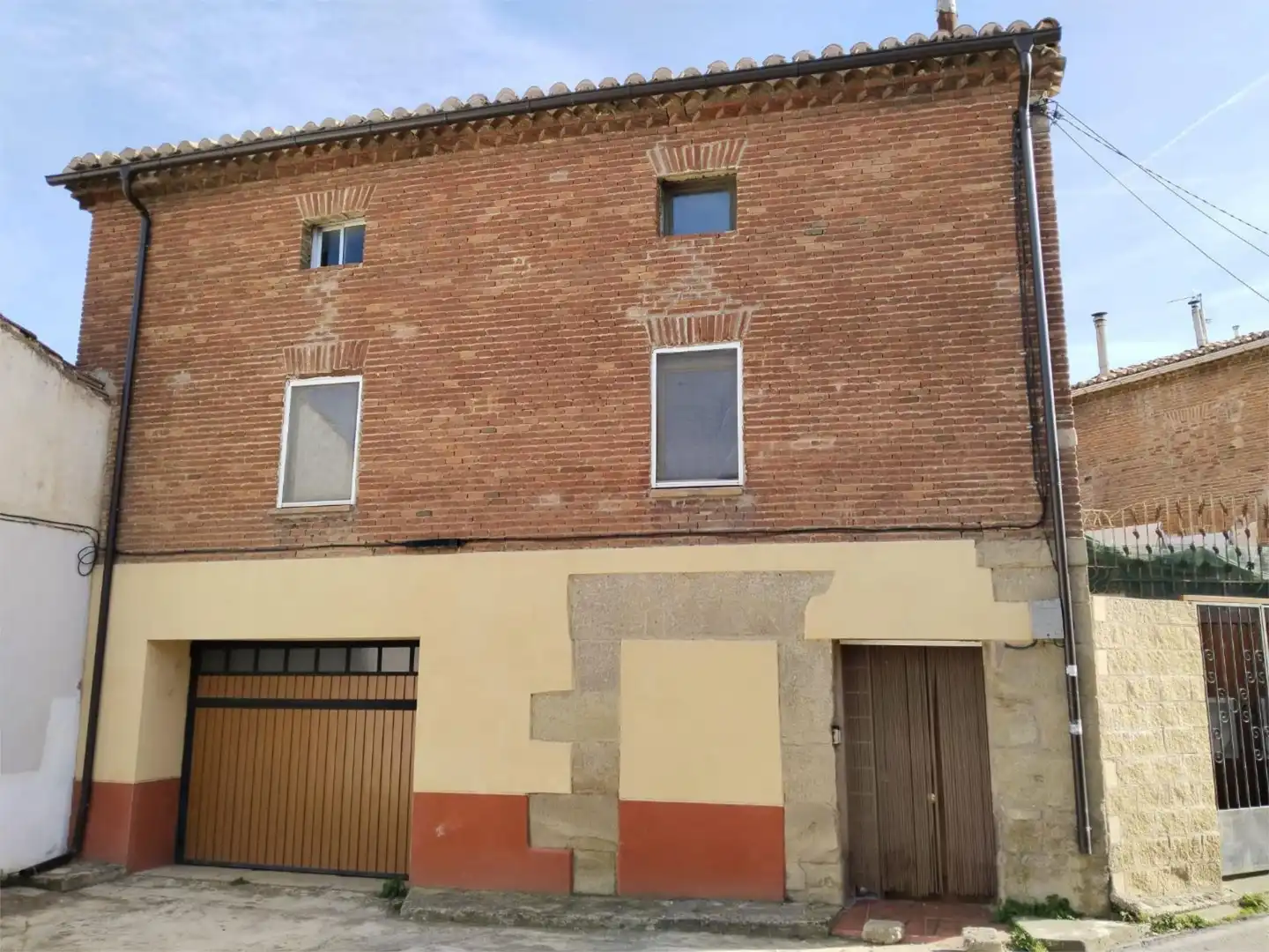 Houses for sale in Avenida de la Rioja, 10, Santo Domingo de la Calzada Exterior view of Houses for sale in Santo Domingo de la Calzada