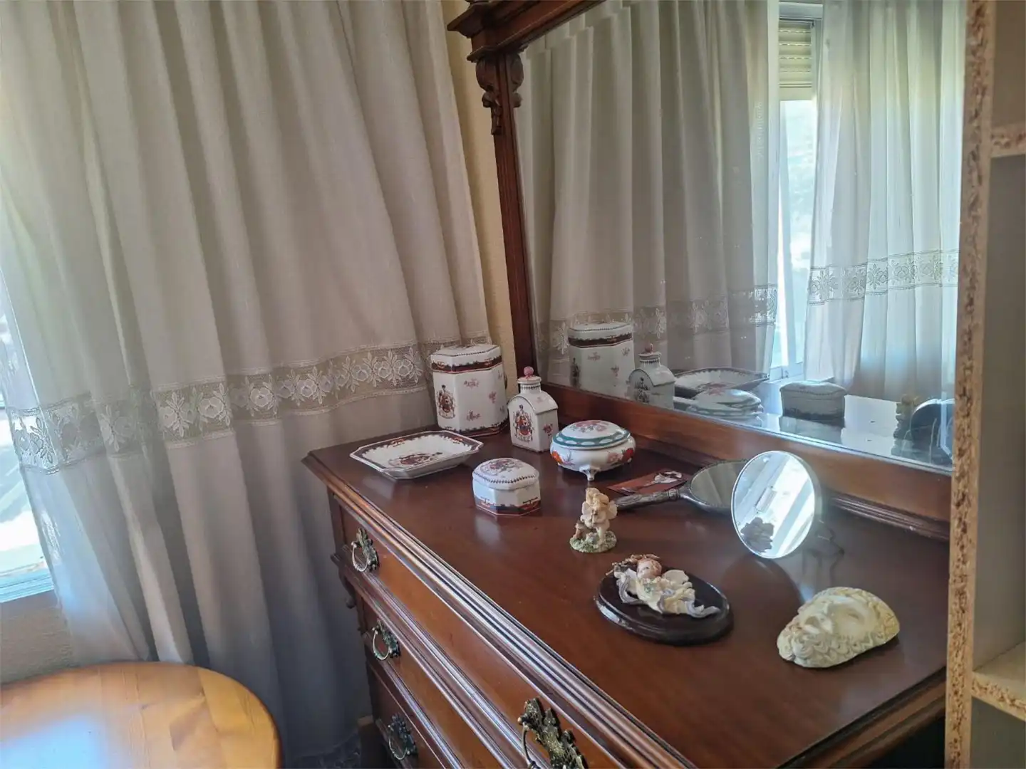 Habitación de Piso para compartir en Fuenlabrada con Aire acondicionado, Calefacción y Amueblado