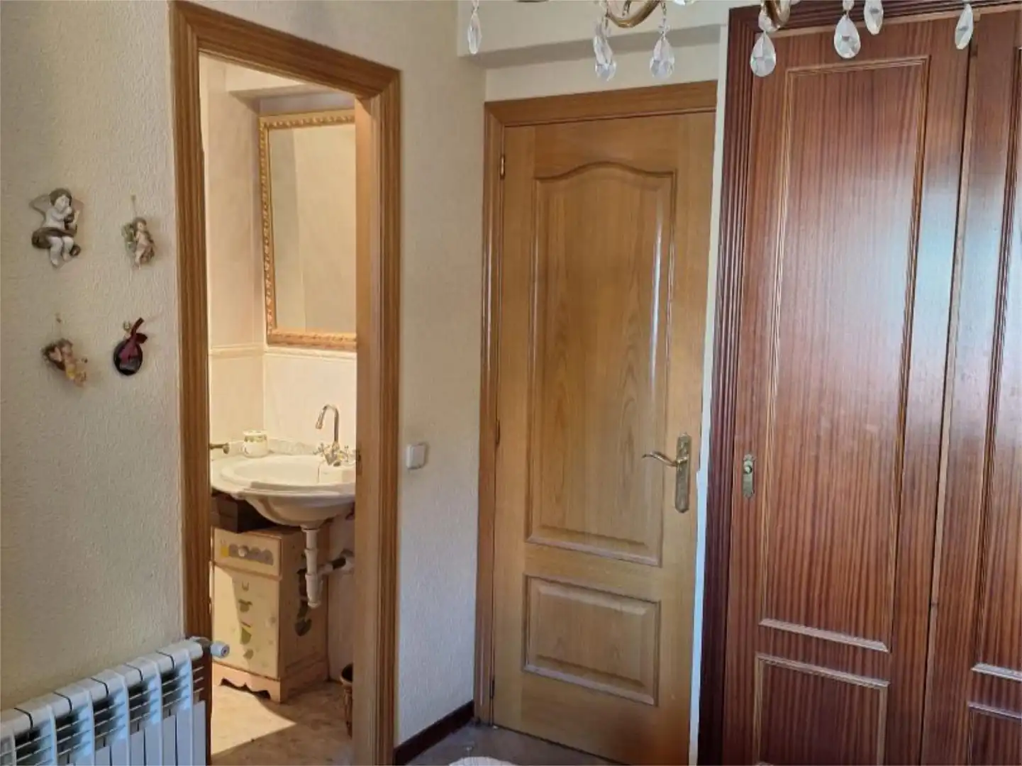 Habitación de Piso para compartir en Fuenlabrada con Aire acondicionado, Calefacción y Amueblado
