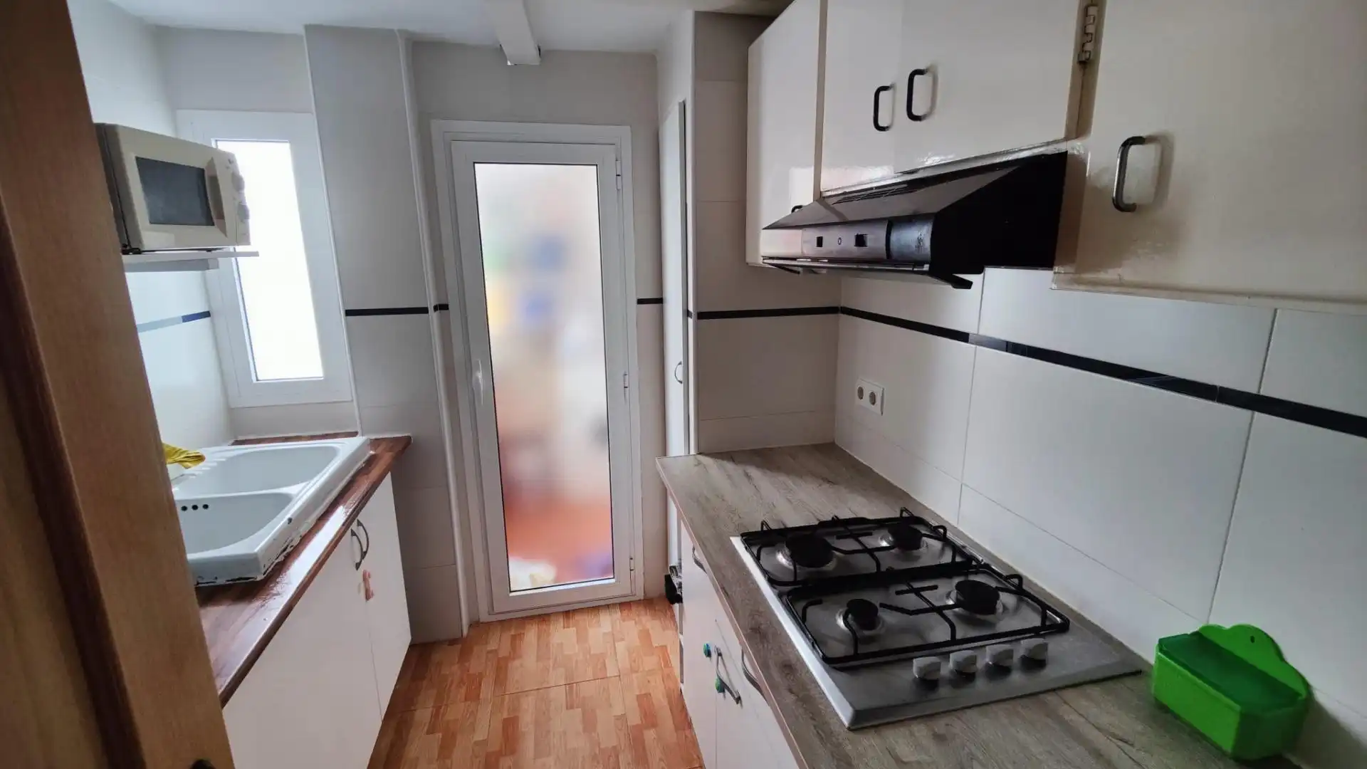 Habitació a Carrer de l'Enginer Manuel Maese, 16, La Malva-rosa