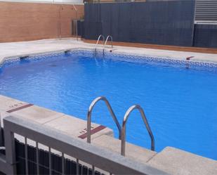 Swimming pool of Flat for sale in  Madrid Capital  with Air Conditioner, Swimming Pool and Balcony