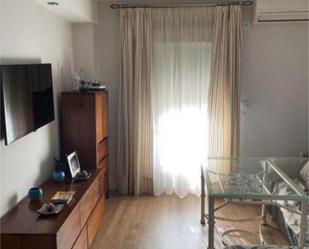 Bedroom of Flat to rent in  Sevilla Capital