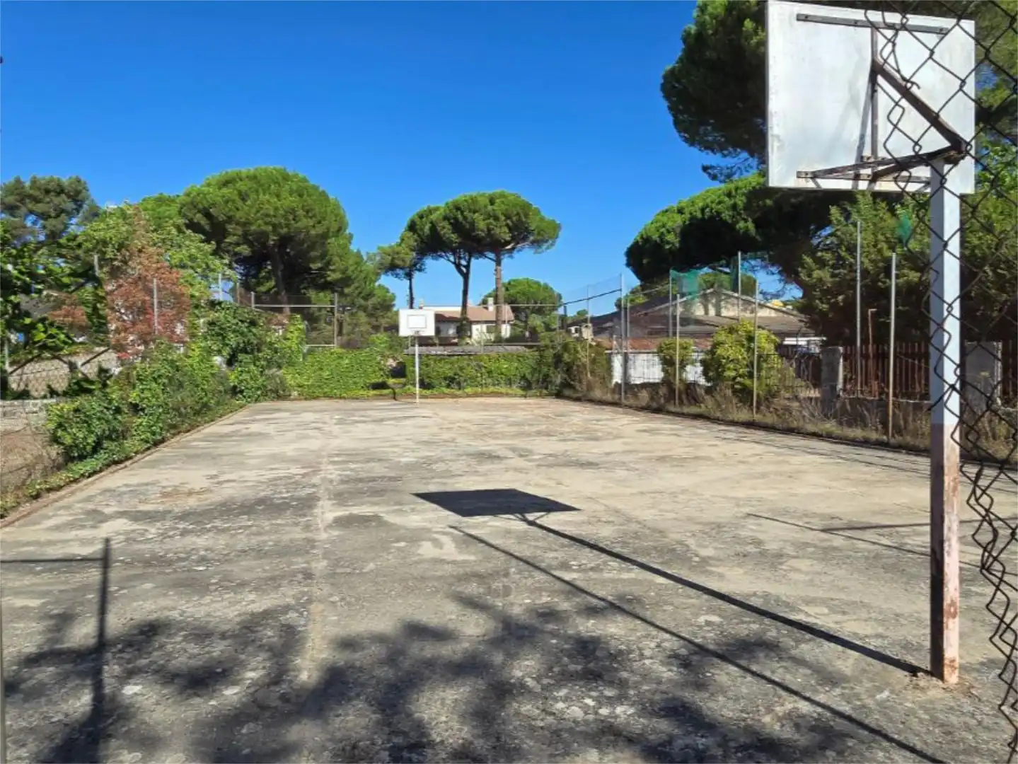 Residential zum Verkauf in Calle Ramiro de Maeztu, 166, Viana de Cega Garten von Residential zum Verkauf in Viana de Cega