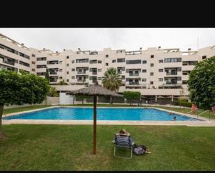 Vista exterior de Pis de lloguer en El Puerto de Santa María amb Aire condicionat, Terrassa i Piscina